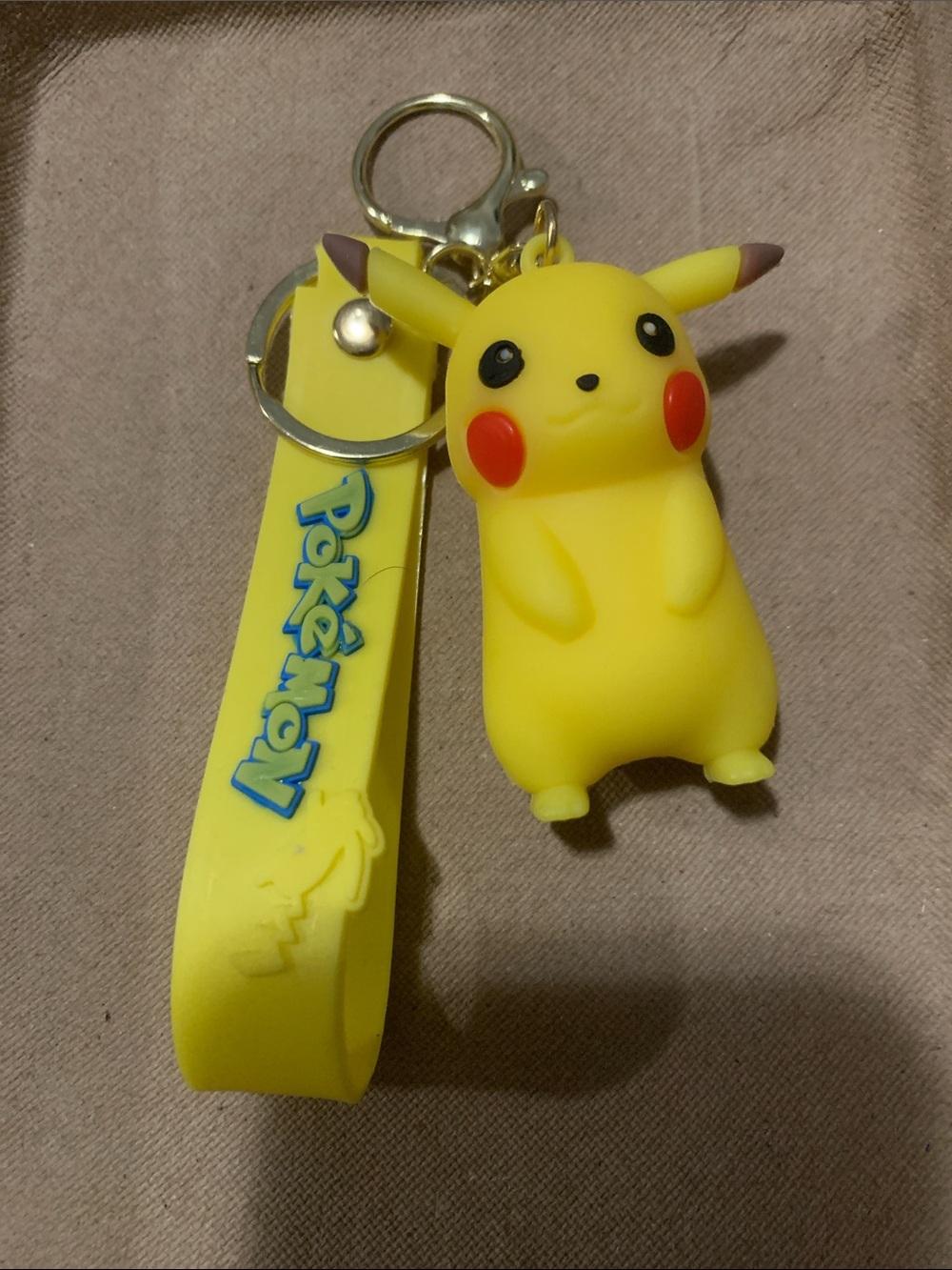 New Pokemon Yellow Pikachu Silicone Keyring unisex